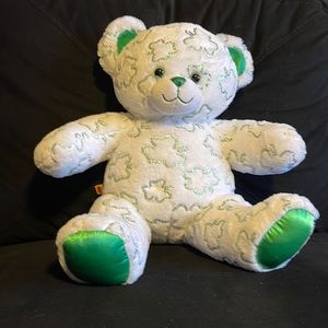 Clover build a bear